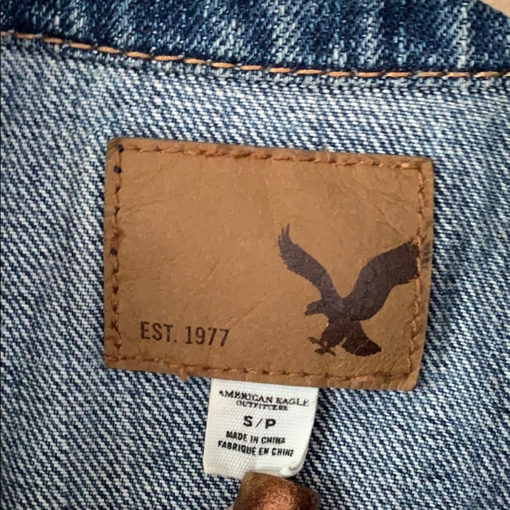 AE Denim Vest - Picture 2 of 3